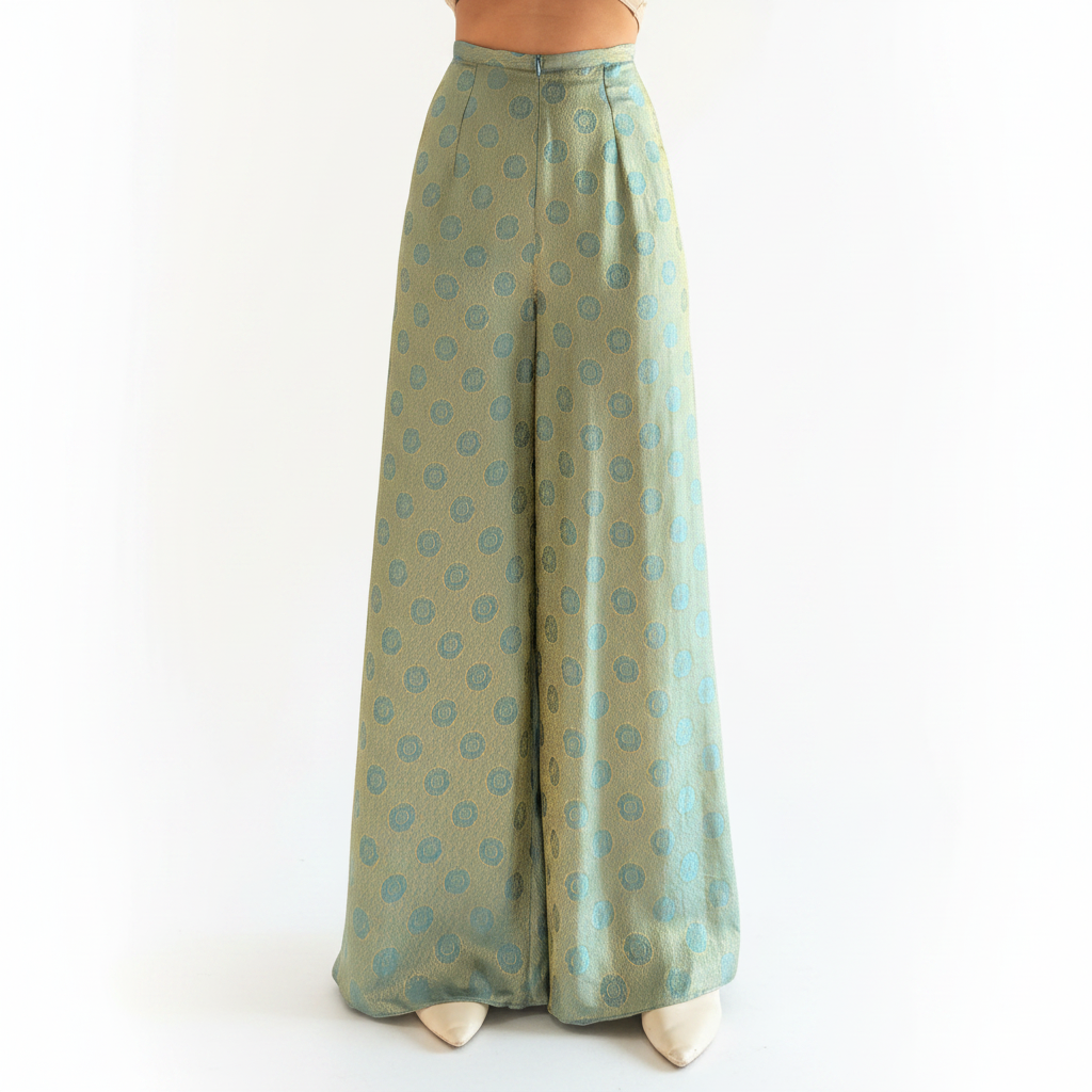 D09 - Flared Pants Nha Xá Silk | Quần Ống Xéo