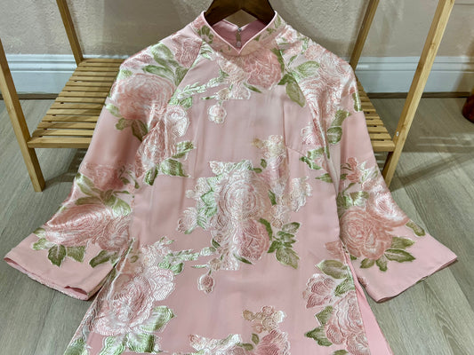 A26 - Áo Dài Dáng Suông Tơ Hoa Hồng (Cổ 2cm)