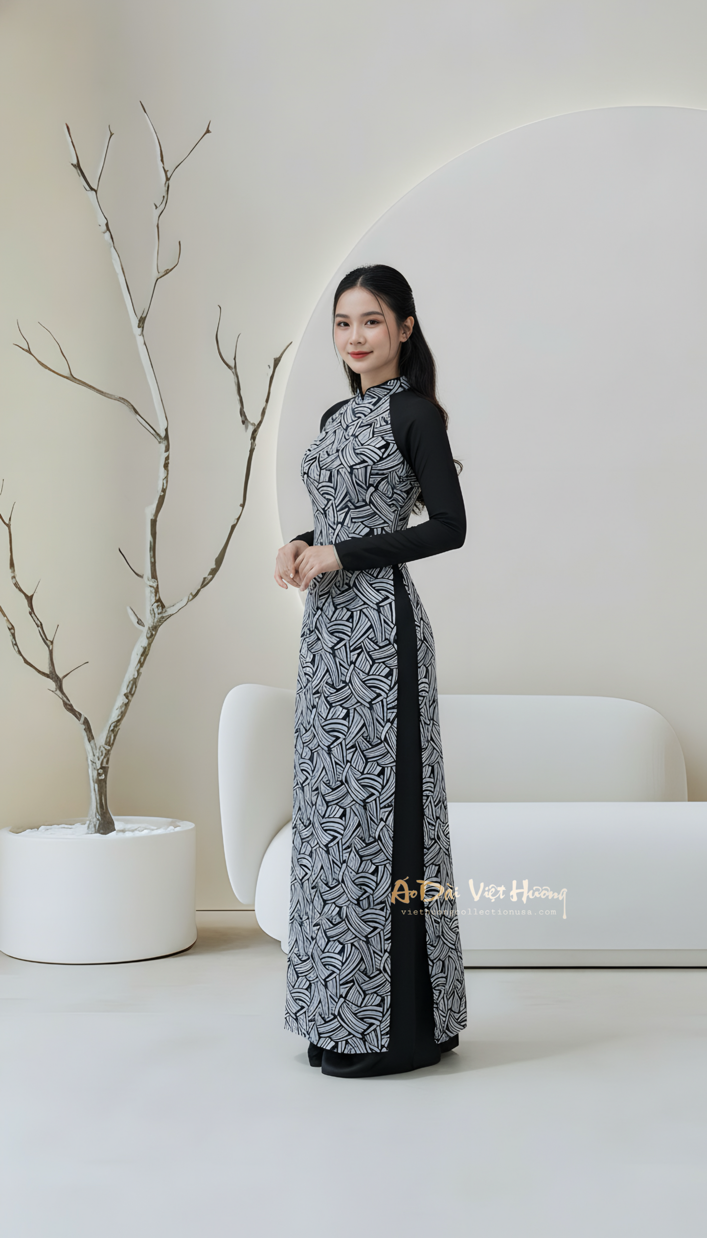 A72 - Áo Dài Voan Gân 4 Tà Đen Sọc.