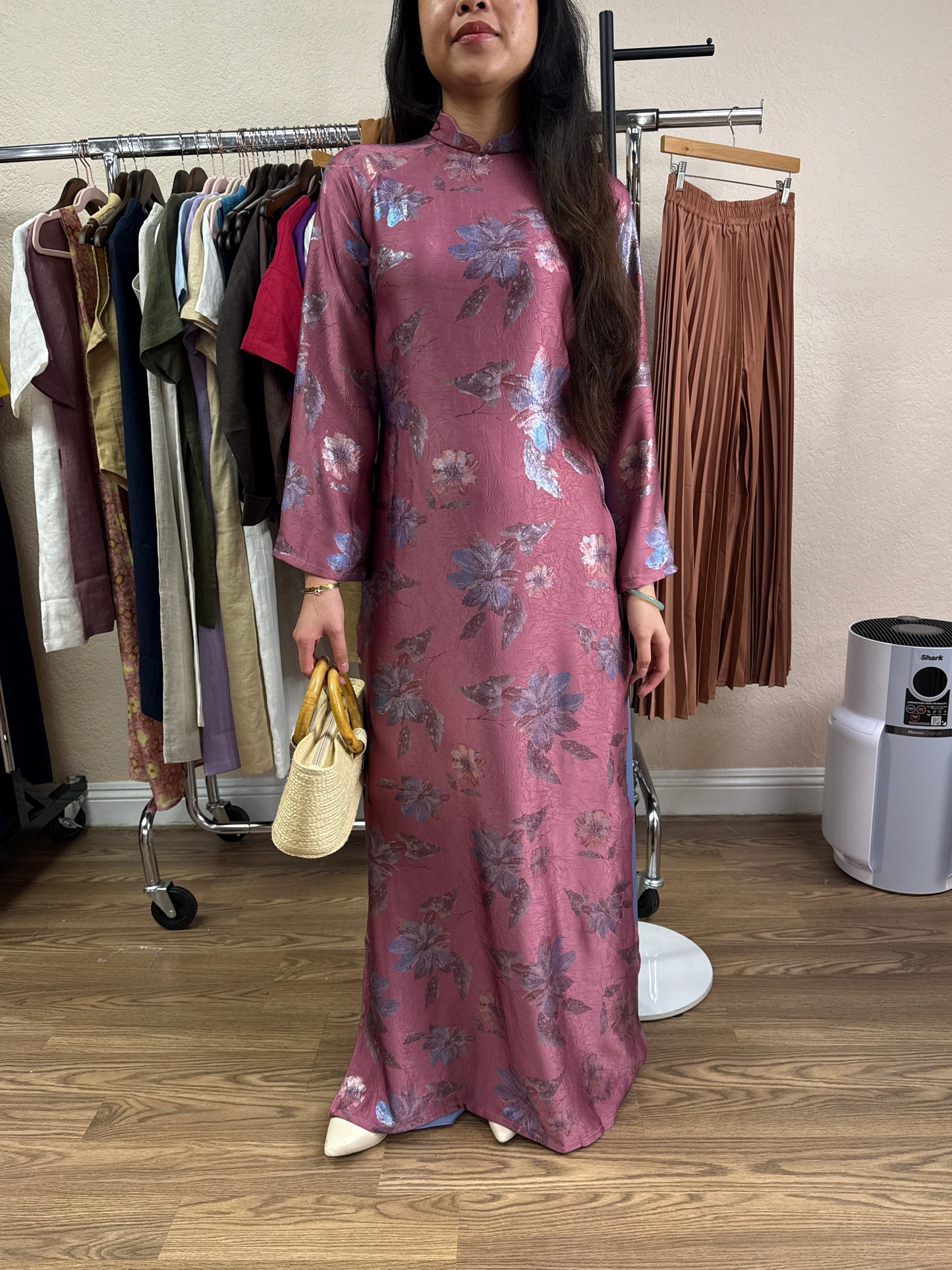 A29 - Áo Dài Lụa Tiêu Giao Xà Cừ