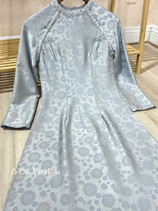 A32 - Áo Dài Lụa Ánh Kim Thái Tuấn Gray (Cổ Tròn)