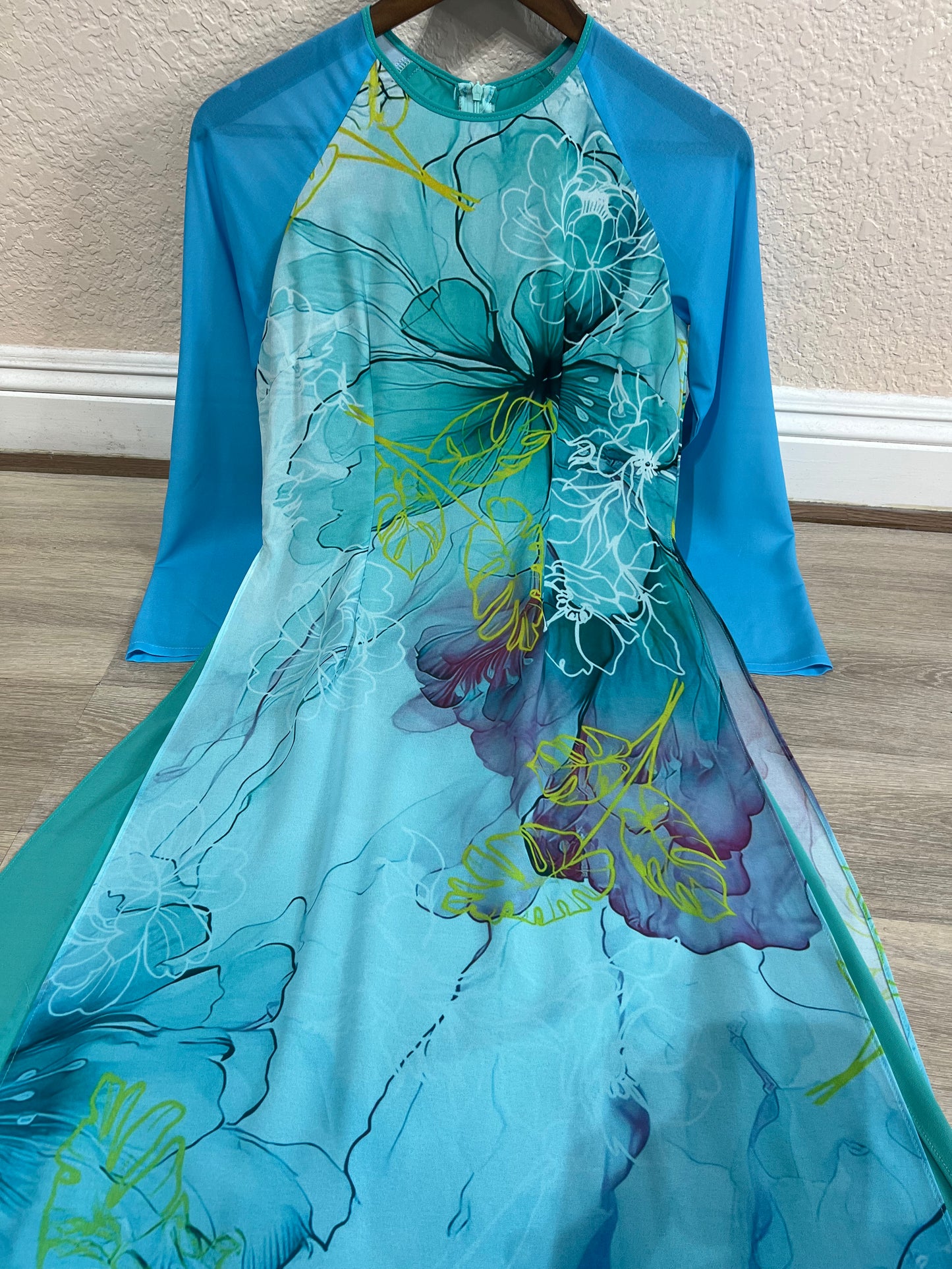 A63 - Áo Dài Chiffon 4 Tà Turquoise Blue