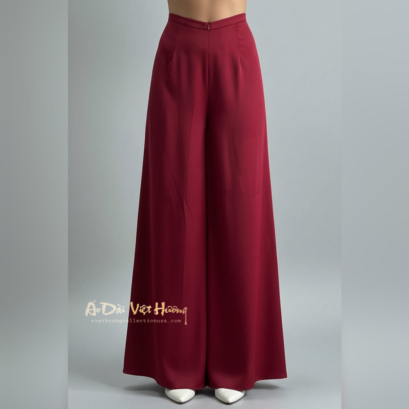 R7 - Ánh Sao Silk Regular Pants Đỏ Đô (Quần Ống Xéo).