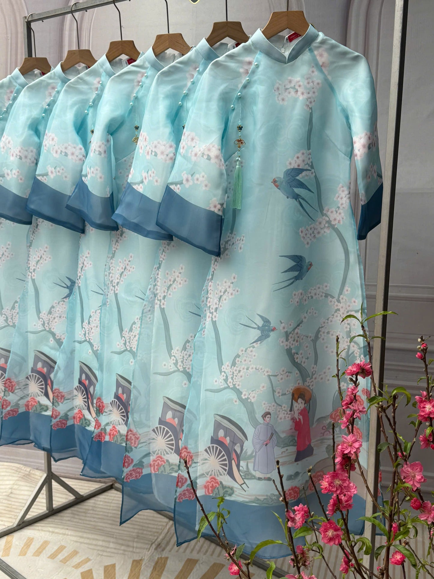 A114 - Set Áo Dài Cách Tân Suông Tơ Organza Blue (kèm quần nhũ)