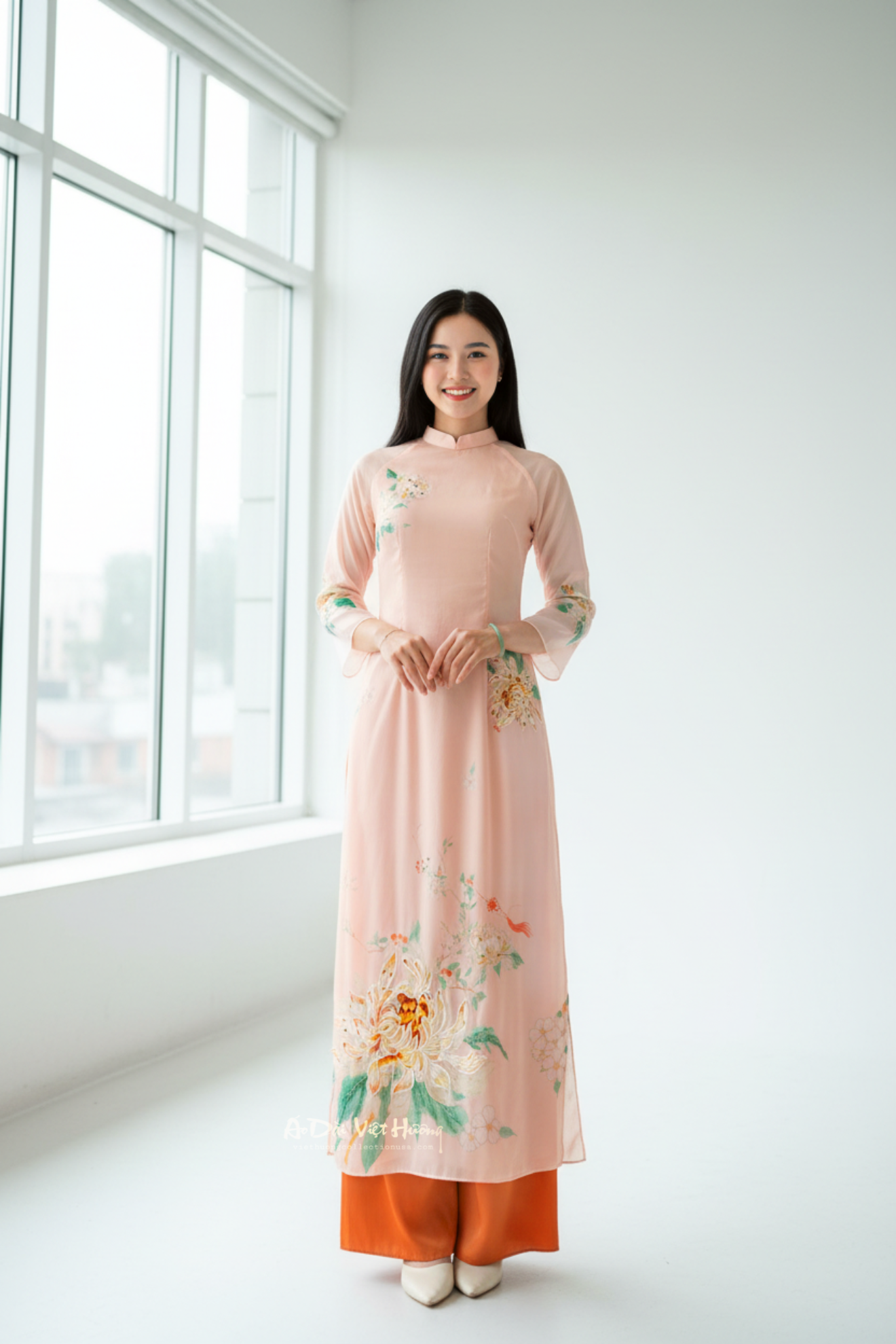 AD21 - Áo Dài Cách Tân Tơ Cam Thêu Hoa | Áo Only.