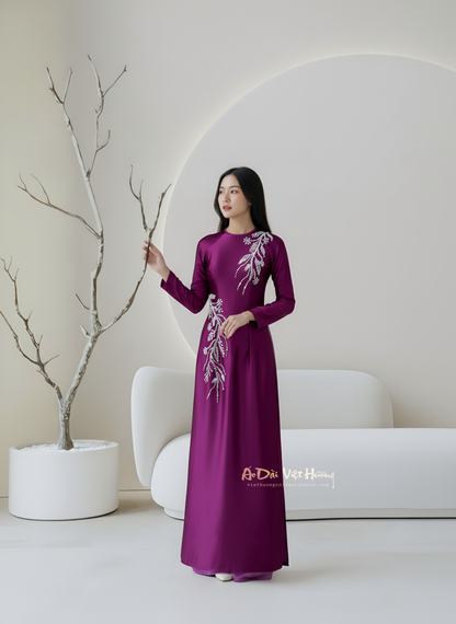 A6 - Áo Dài Lụa Valentino Design Tím Cẩm