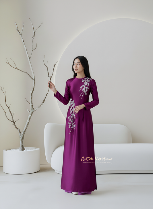 A6 - Áo Dài Lụa Valentino Design Tím Cẩm