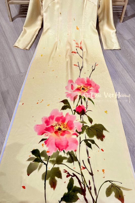 A55 - Áo Dài Lụa Tiêu Giao In Vàng Mỡ Gà