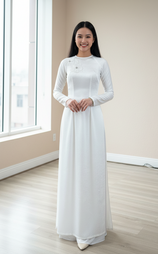 A41 - Áo Dài lụa Tiêu Giao Trắng Kết Hoa