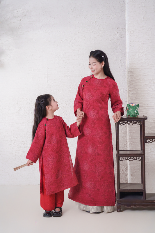 D7 - Áo Dài 4 Tà Tơ Mành Vân Mây Đỏ Hồng