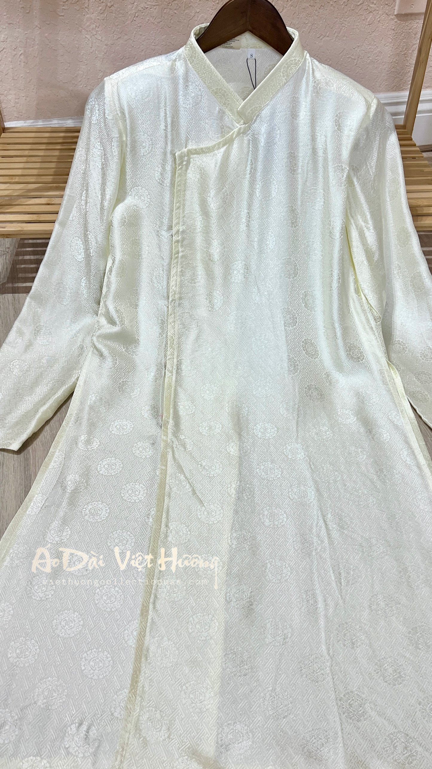 A81 - Men’s Áo Dài Nha Xá Silk Creamy