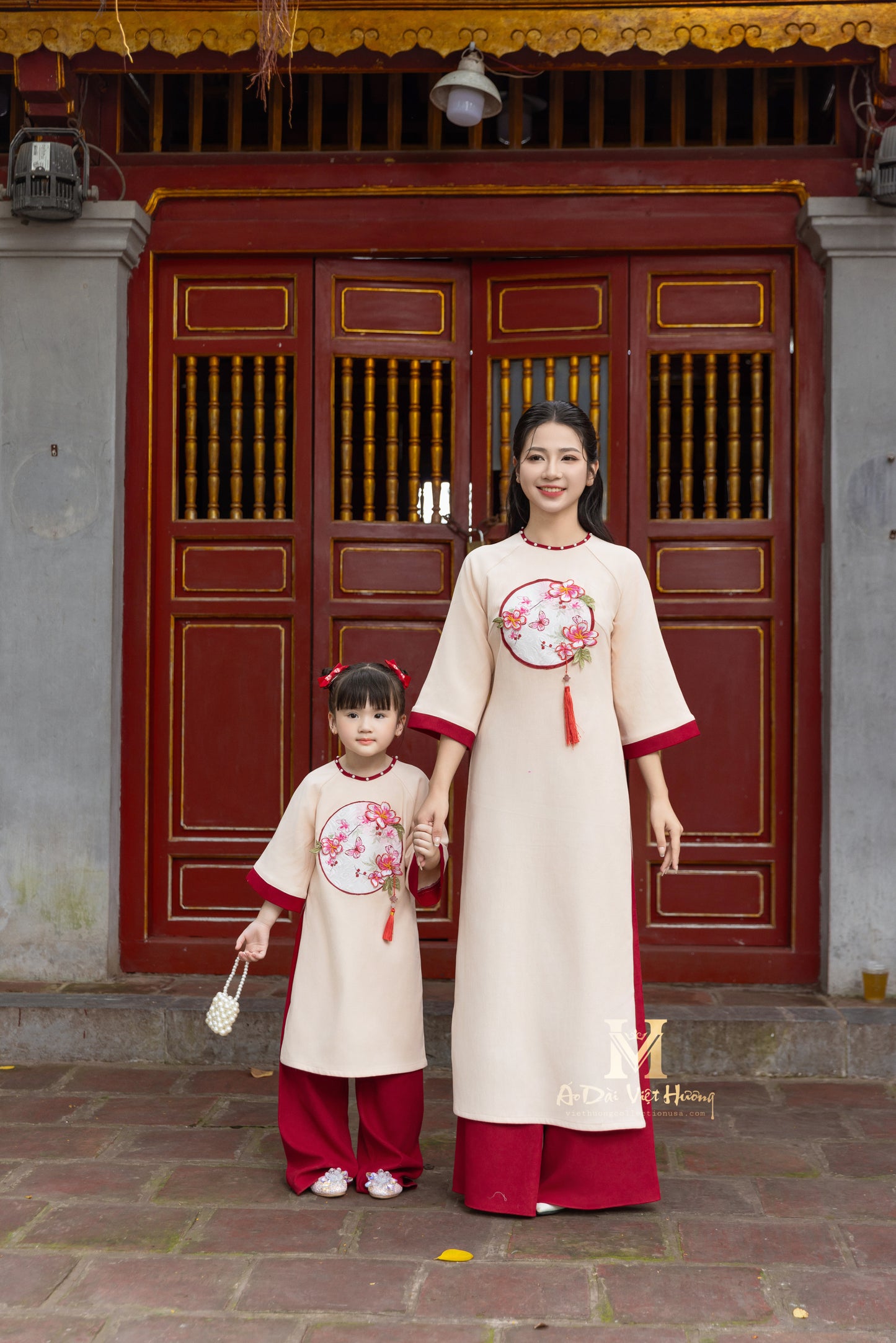 F12 - Girl’s Set Áo Dài Beige Kim Ngân - kèm quần (Family Áo Dài)