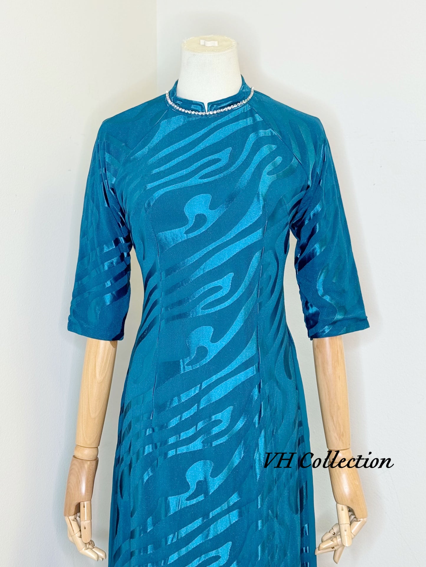 D40 - Áo Dài Dress Blue Triple Layers