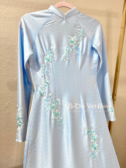 A93 - Áo Dài Gấm Sao Băng Blue Sky Thêu Hoa. Final sale (no return/exchange)