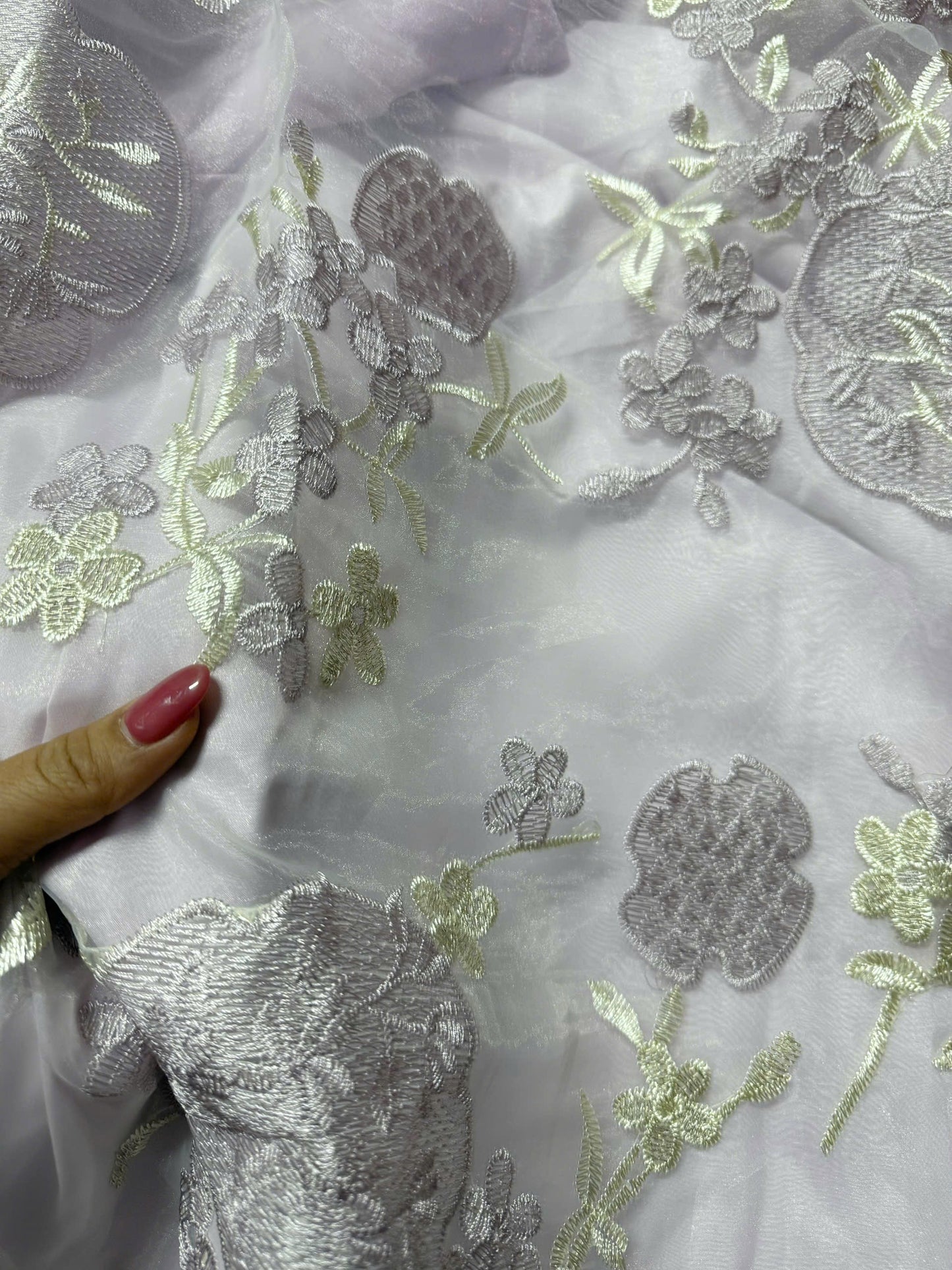 G8 - Girl’s Set Áo Dài Tơ Thêu Tím  | Kèm Quần