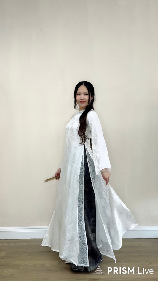 A03 - Áo Dài Lụa Tơ Tằm Nha Xá Thọ Dơi Phối Ren White