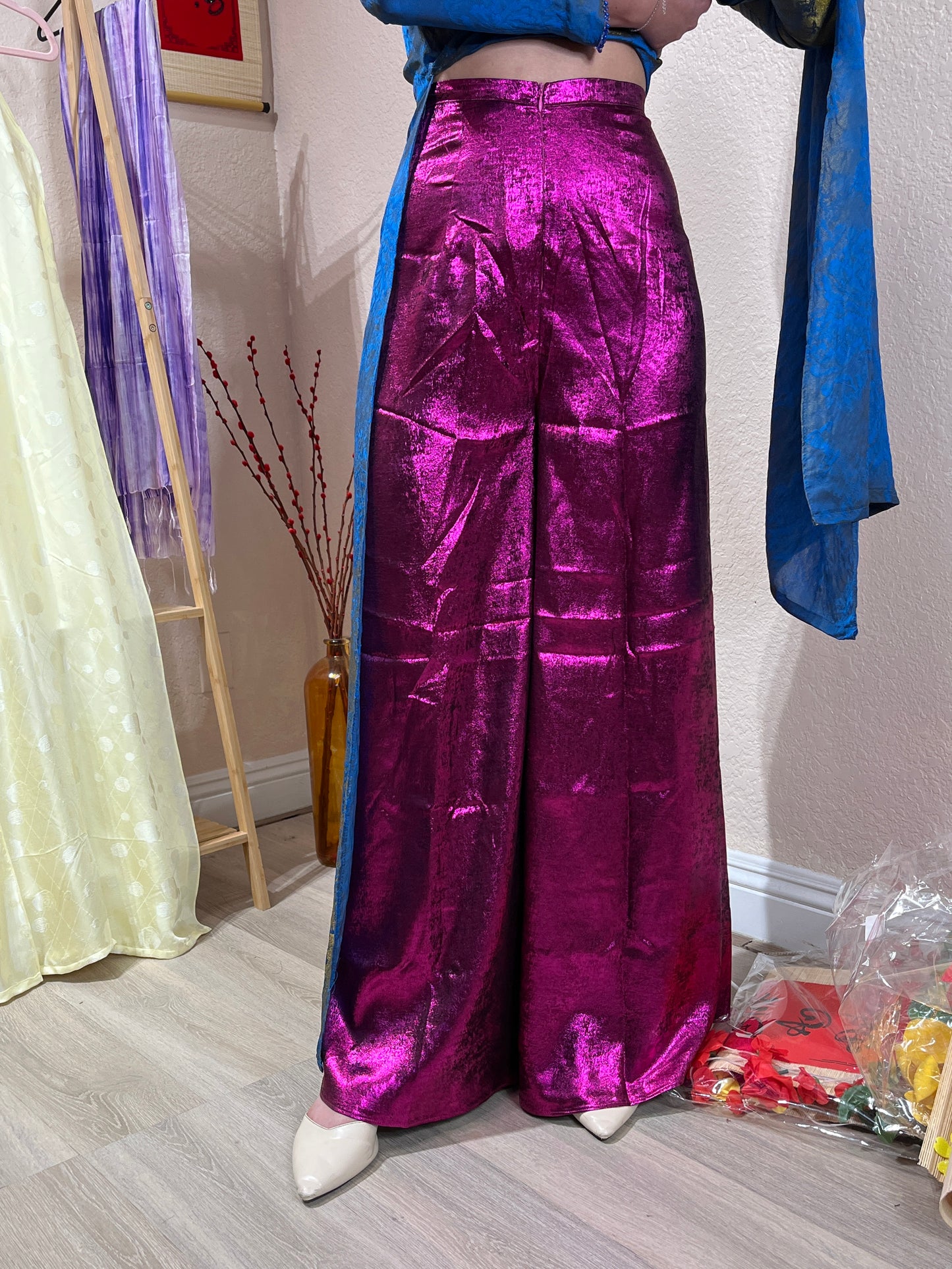 R46 - Regular Pants Nhũ Tím Hồng (quần ống xéo)