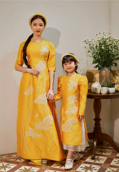 741 - Women’s Set Áo Dài Kim Liên Golden Yellow - kèm quần (Family Ao Dai)