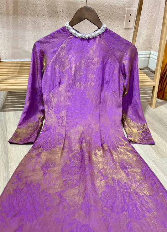 A34 - Áo Dài Tơ Tencel Tím Kết Đá