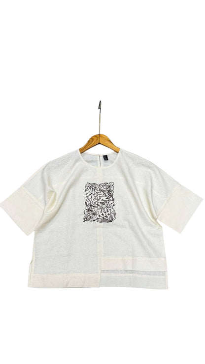 L136->141 - Áo Linen Thêu chữ nhật