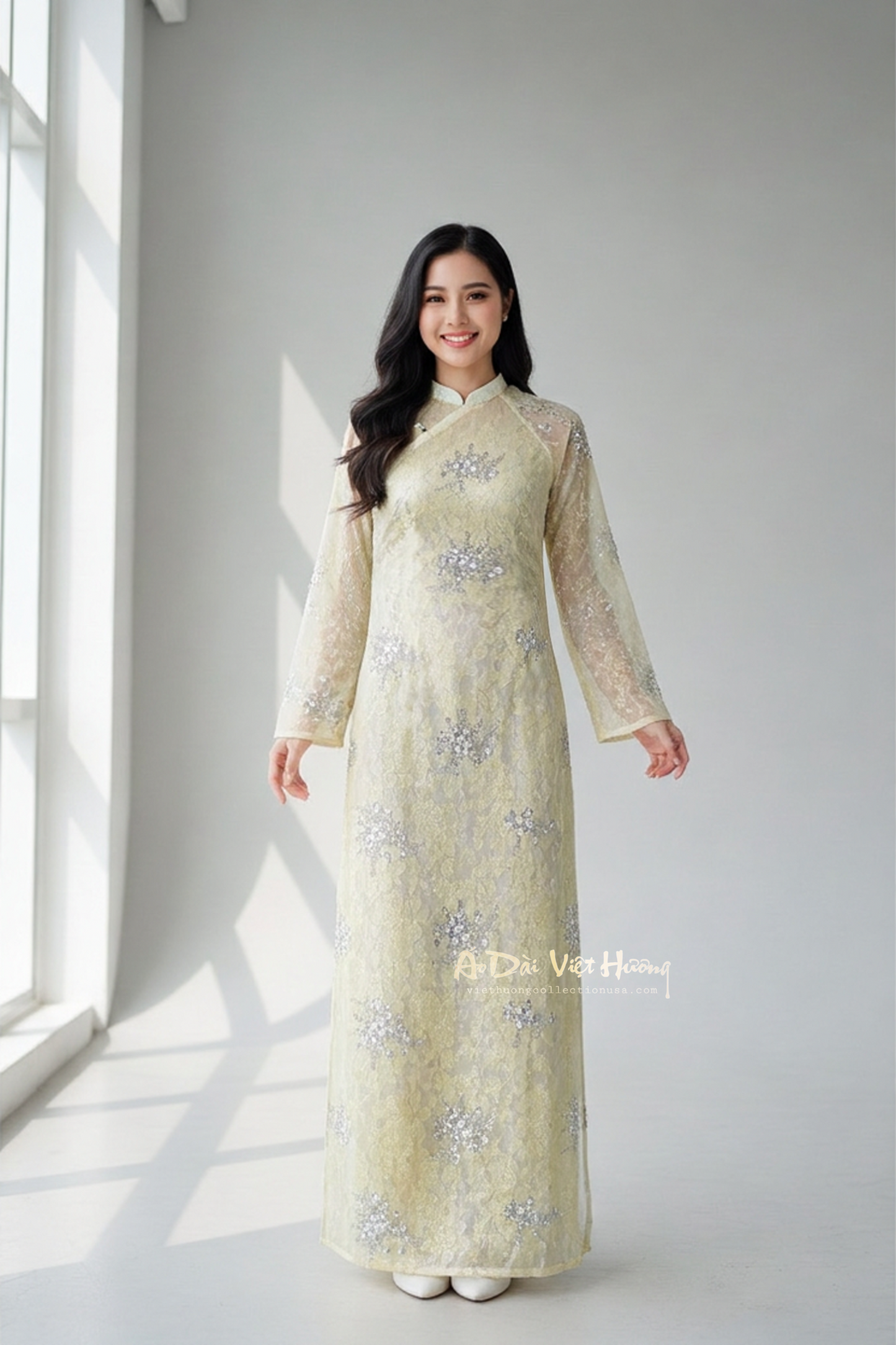 A08 - Áo Dài Ngũ Thân Ren Ánh Đồng