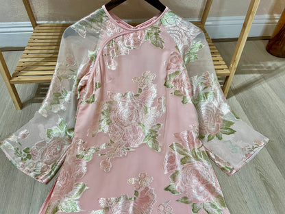 A27 - Áo Dài Dáng Suông Tơ Hoa Hồng (Cổ Tròn)