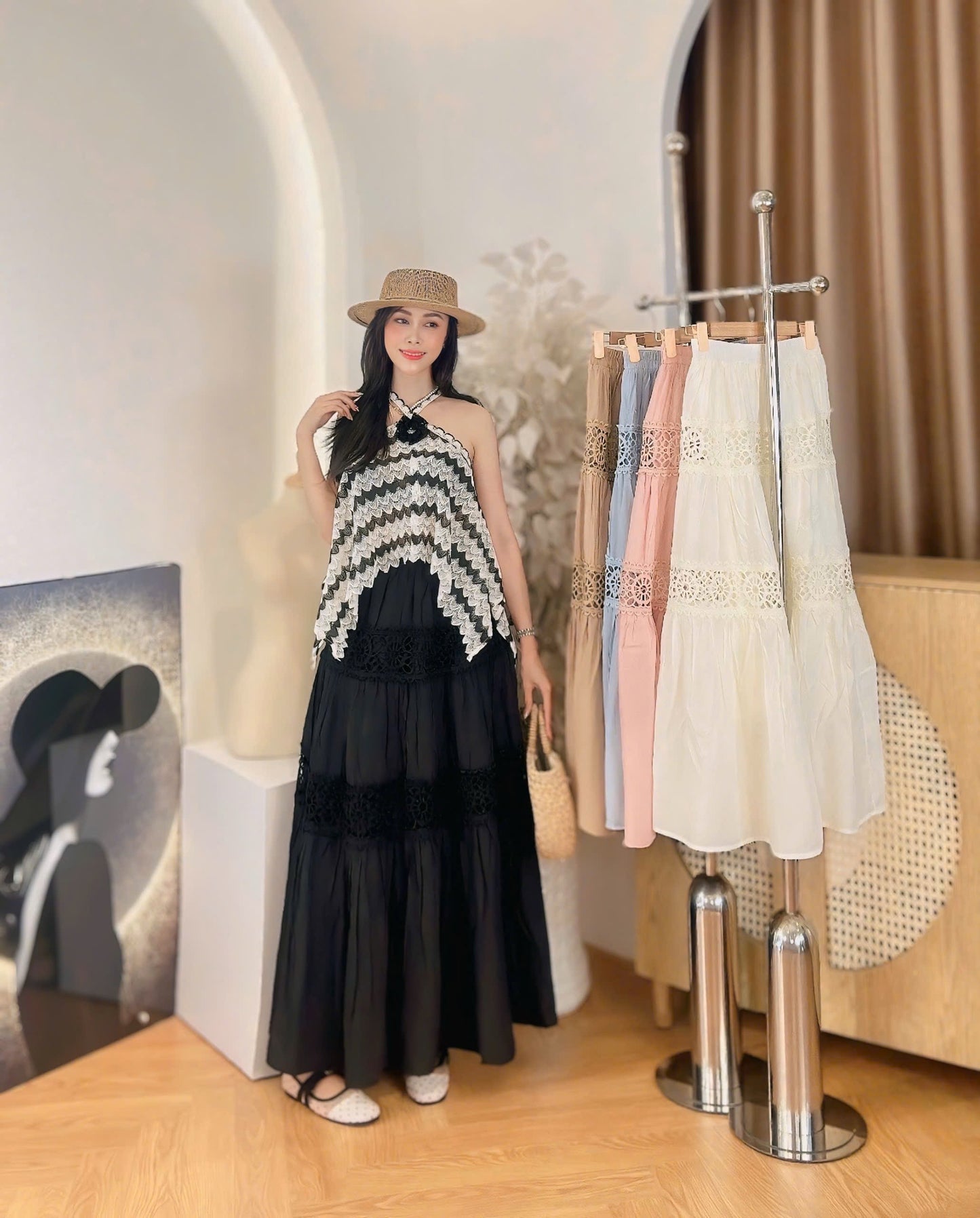 S46->50 - Skirt phối Ren
