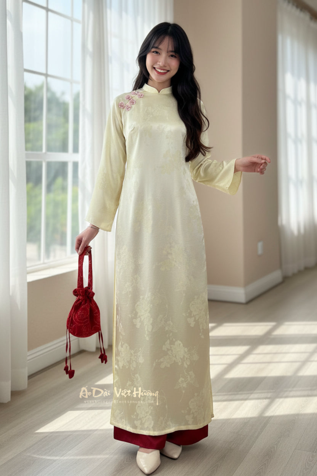 A11 - Áo Dài Dáng Suông Lụa Vàng Mỡ Gà