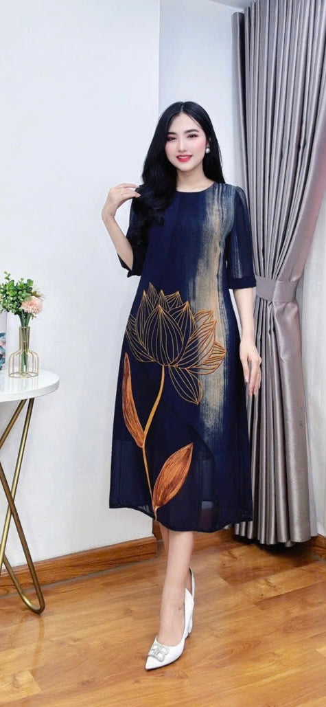 D57 - Relaxed Form Dress Navy Blue