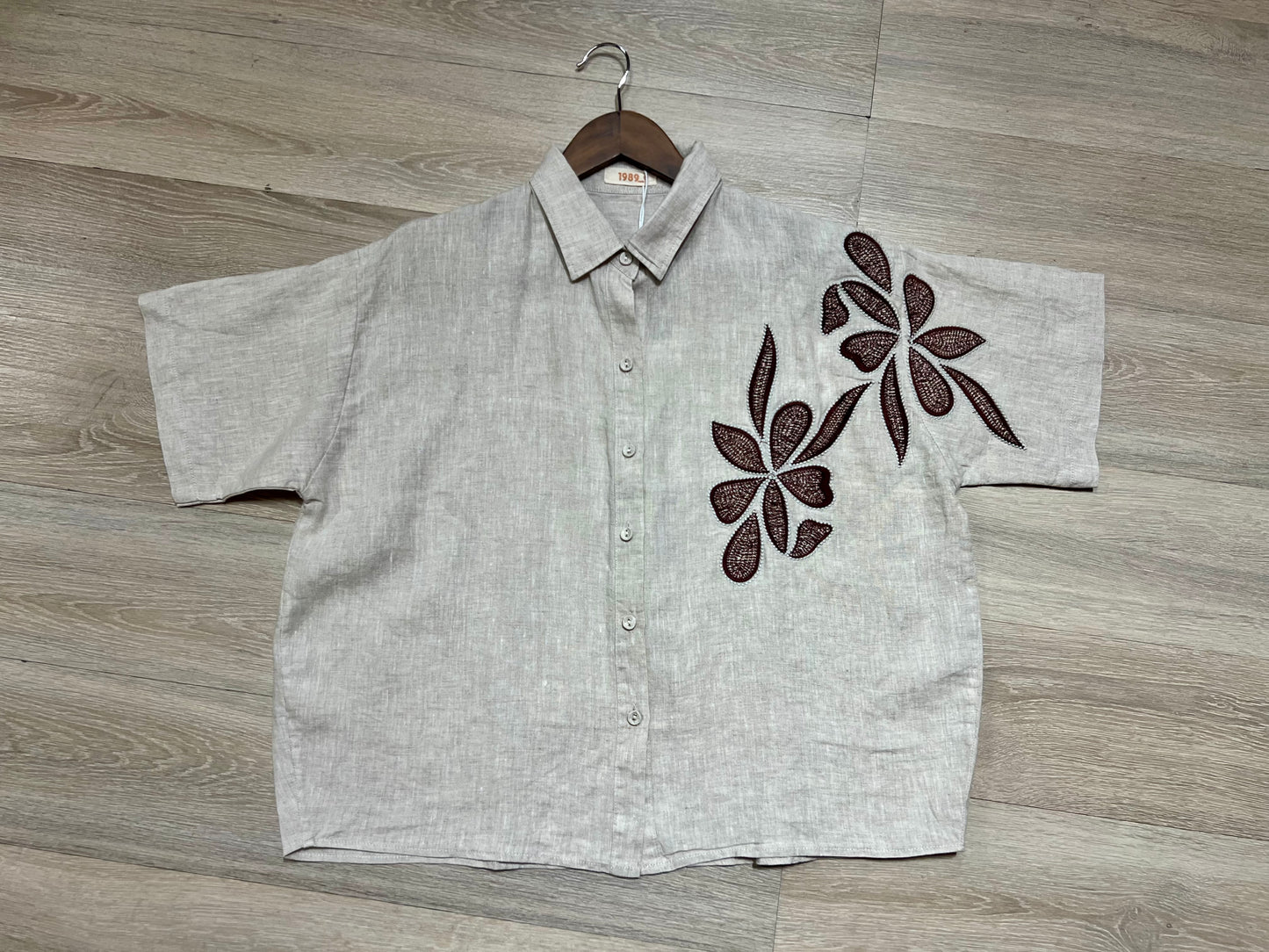 L80->82 - Áo Sơ Mi Lửng Linen Thêu