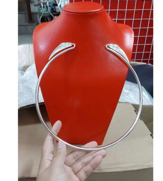 Kiềng Cổ Bạc Hở