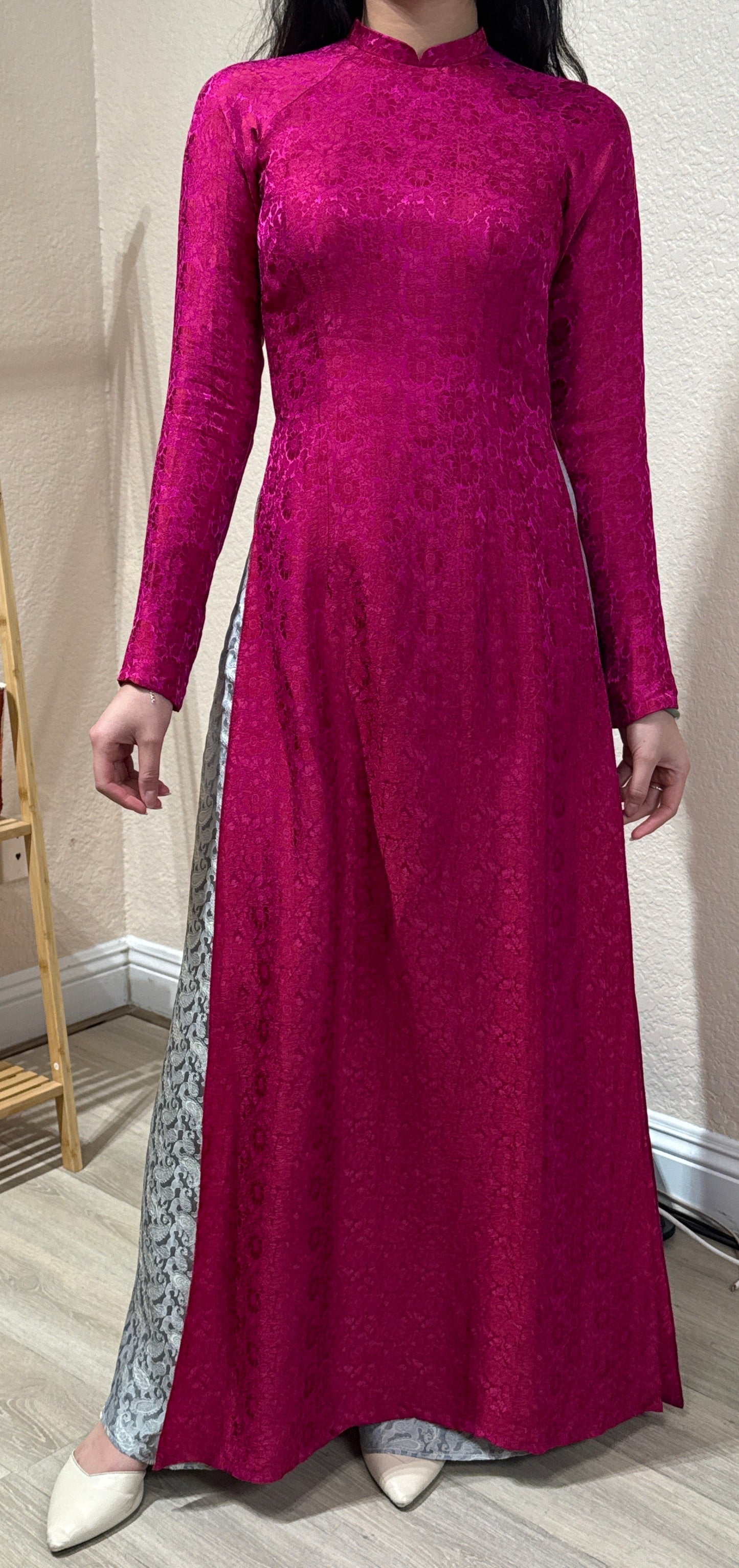 A01 - Áo Dài Truyền Thống Tơ Tằm Nha Xá hồng/đỏ