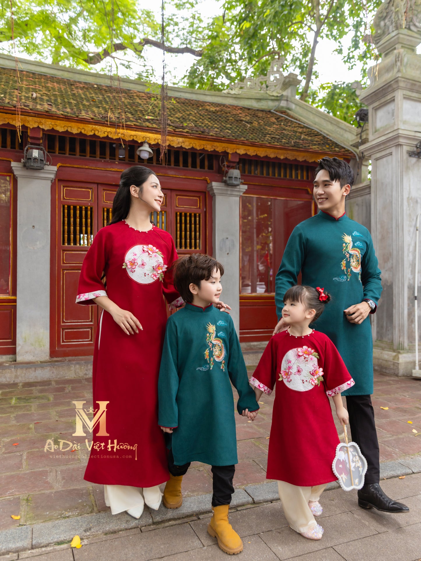 F6 - Women’s Set Áo Dài Red Kim Ngân - kèm quần (Family Áo Dài)