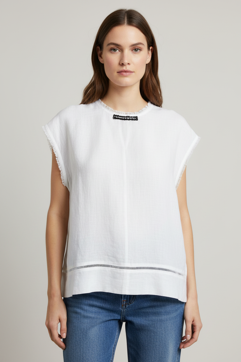 L153->157 - 100% Linen Fringed Blouse