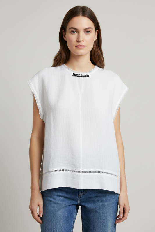 L153->157 - 100% Linen Fringed Blouse