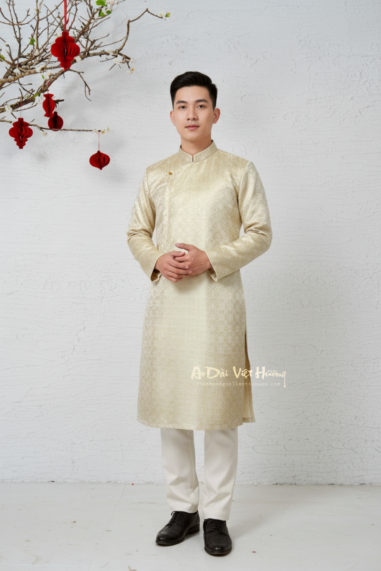 D1 - Men’s Áo Dài Gấm Dệt Kem ánh Gold