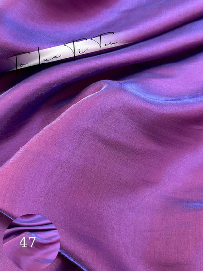 A126 - Áo Dài Tơ Titan Tím ánh Xanh (Cổ Gợn Sóng). Final sale (no return/exchange)