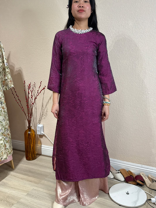 AD70 -Áo Dài Cách Tân Suông Tơ Tencel Tím Cẩm Kết. Final sale (no return/exchange)