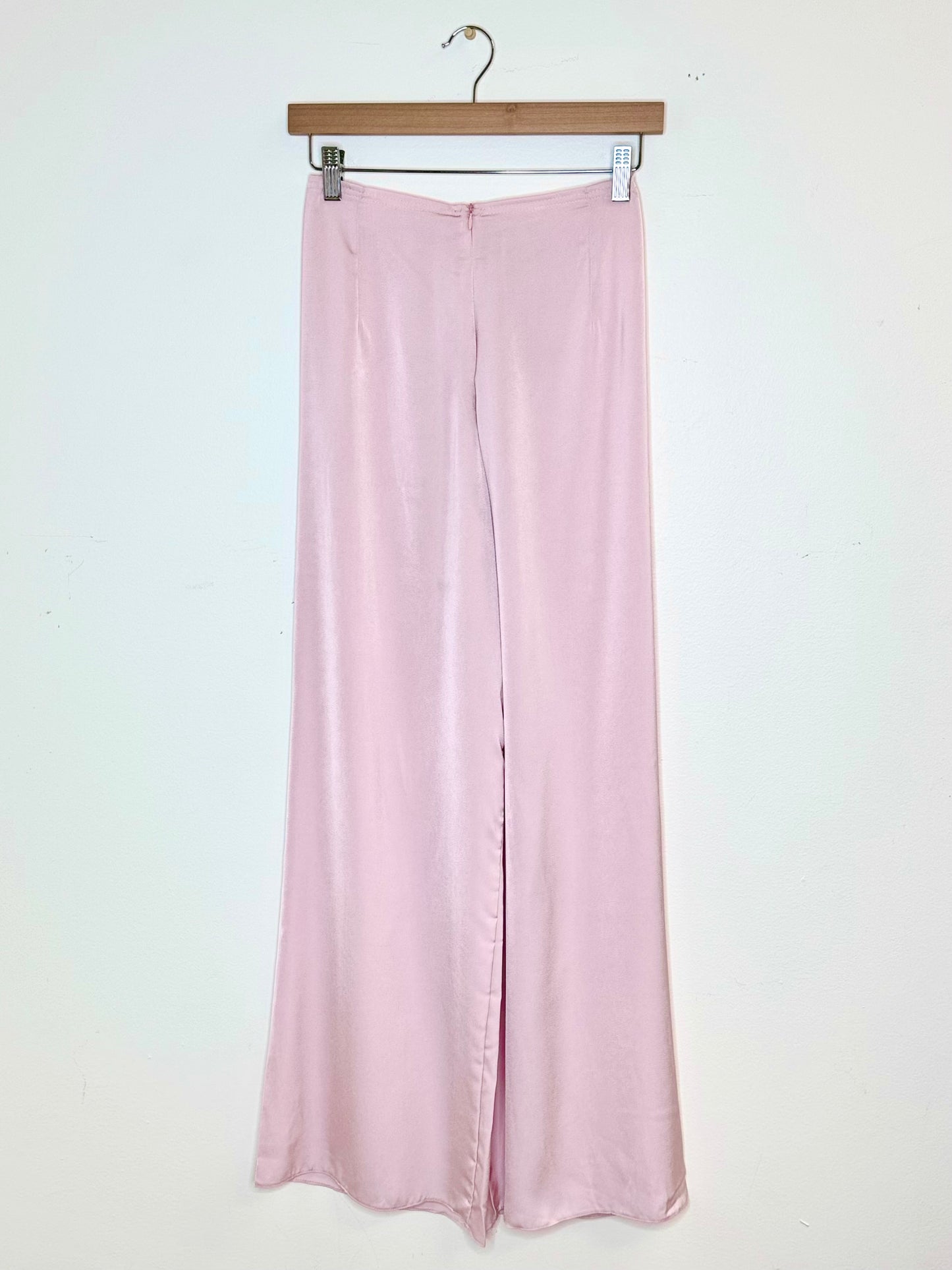 R9 - Regular Pants Tây Thi Silk Light Pink (quần bóng ống thường Hồng Nhạt )