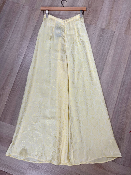 R28 - Flared Pants Light Yellow | Quần Ống Xéo
