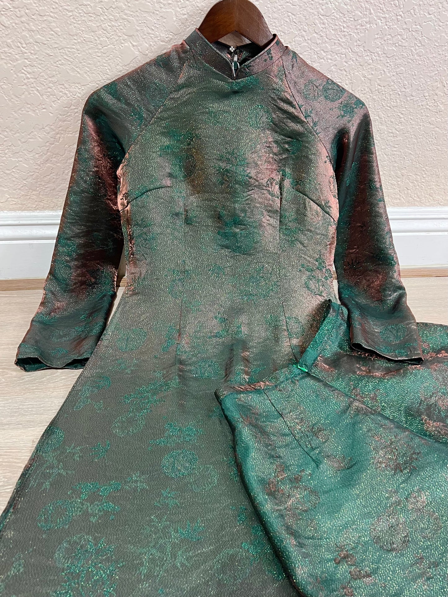 A49 - Set Áo Dài Tơ Song Kim Green/Pink | Kèm quần