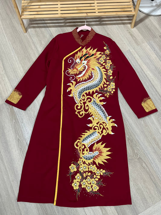 A92 - Men’s Áo Dài Đỏ Đô Vẽ Tay