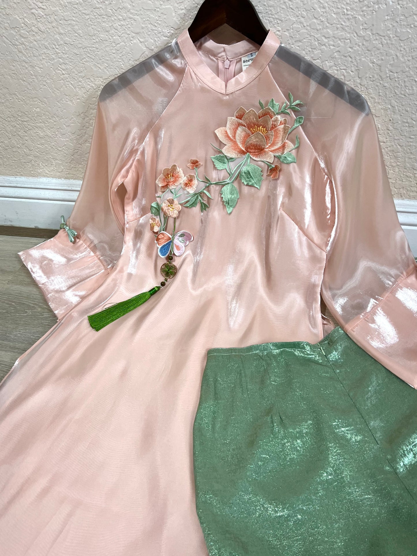A26 - Set Áo Dài Cách Tân Tơ Organza Cam Đào | Kèm Quần