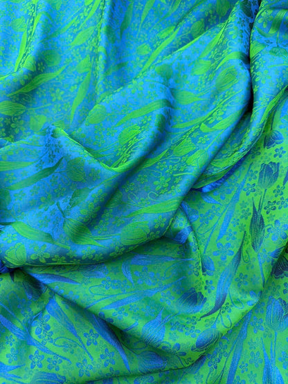 A35 - Áo Dài Gấm Tulip Cổ Yếm Cách Điệu