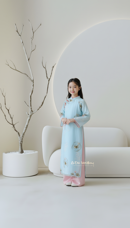 G1 - Girl’s Áo Dài Tơ Thêu 4 Tà (Áo only)