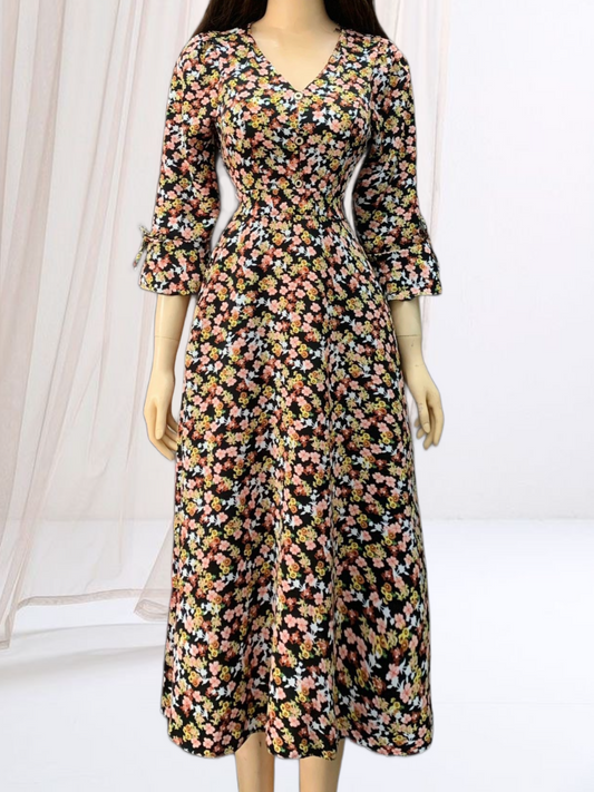 D6 - Maxi Dress Tay Dài Nơ Hoa Nhí Đen (Free size)