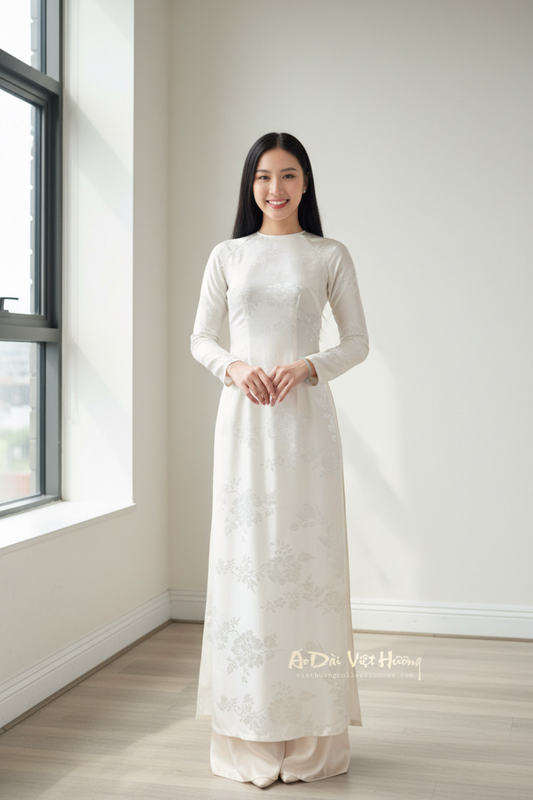 A33 - Áo Dài Silk Óng Trắng Kem (Cổ Tròn)