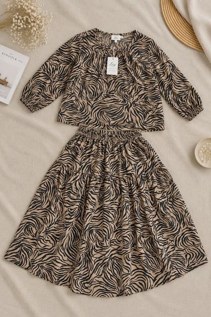 L05/06 - 100% Linen Tơ Set Váy. Final sale (no return/exchange).