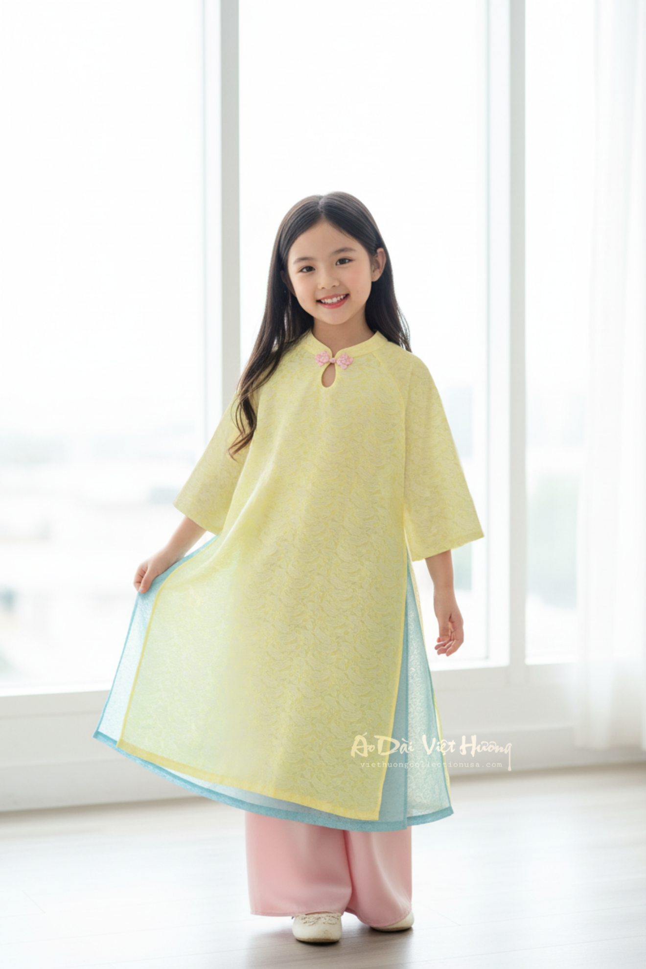 G5 - Girl’s Áo Dài Gấm 4 Tà (Áo only)