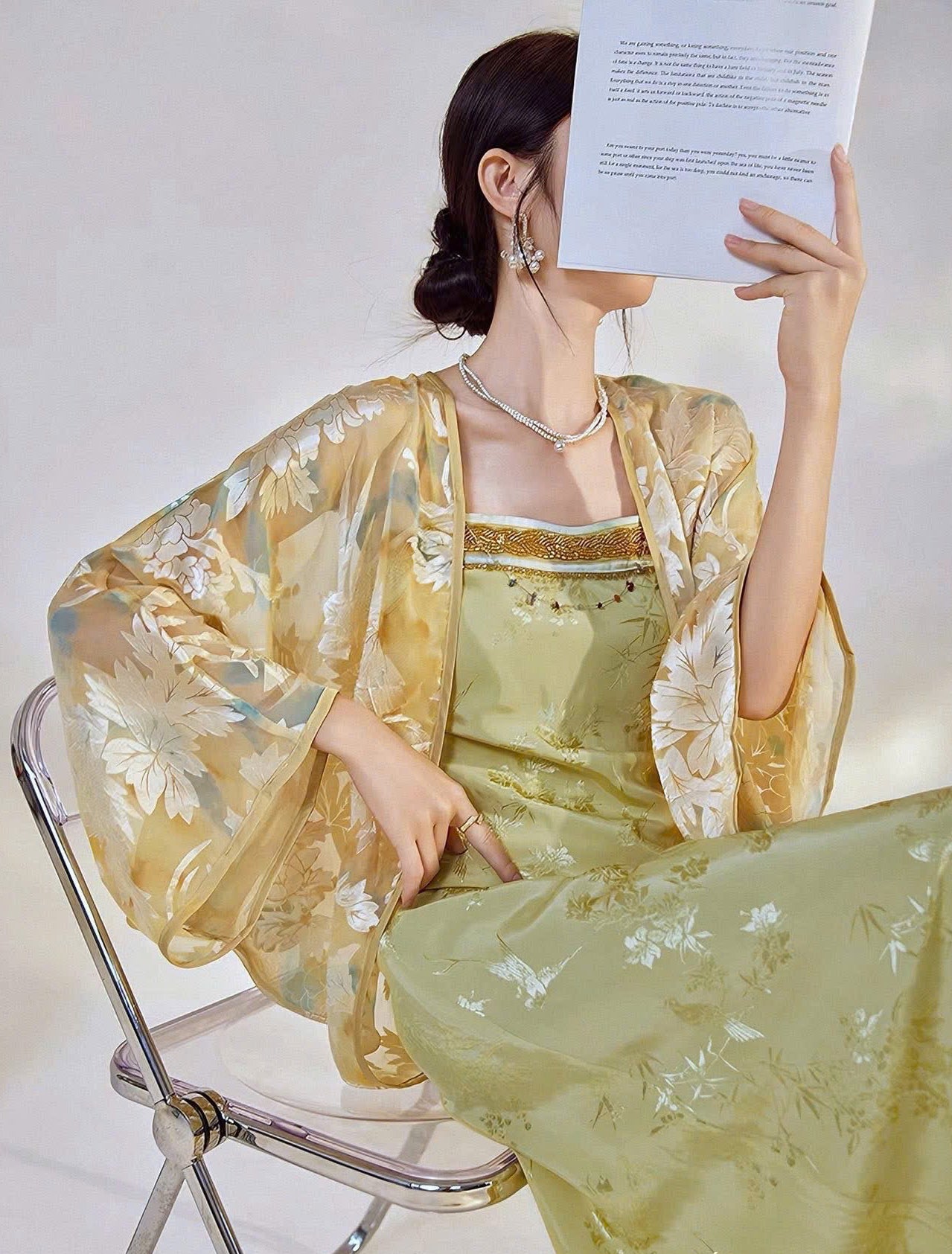 K01 - Áo Khoác Tơ Rayon Vân Sương (Free size)